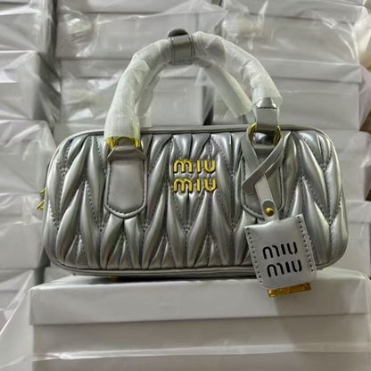 Pleated Fashion Tote