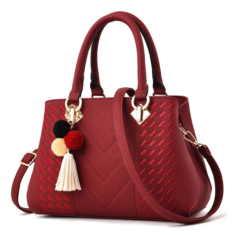 Classic Premium Messenger Bag