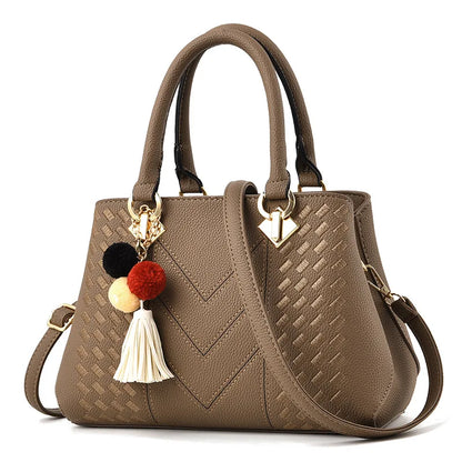 Classic Premium Messenger Bag